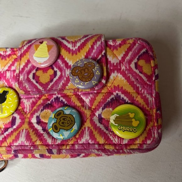 Vera Bradley Disney Bouncing Bouquet Wristlet Wallet - Picture 2 of 11